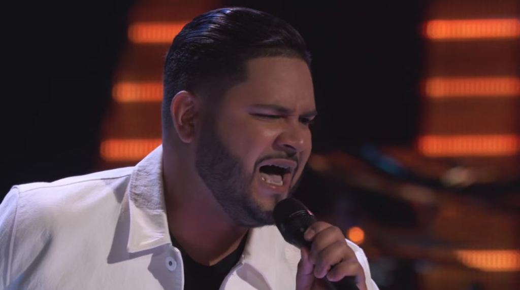 Johnny Bliss sings Marc Anthony’s “Preciosa” on The Voice, receives 3M YouTube&nbsp;views