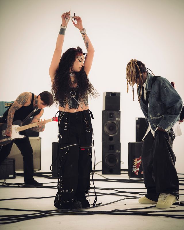 ‘Pass the Nirvana’ Emo girl Keyawna Nikole drops ‘BLEED’ with Lil&nbsp;Wayne