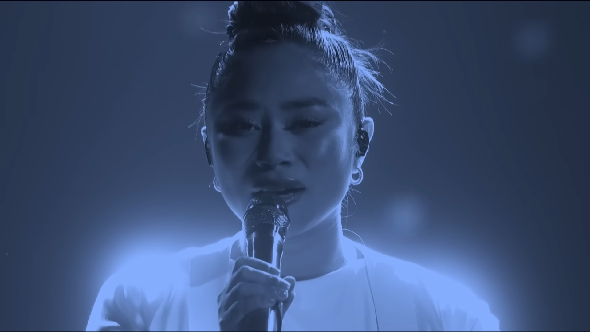 Rising Star Jessica Sanchez wins Season 20 of America’s Got Talent